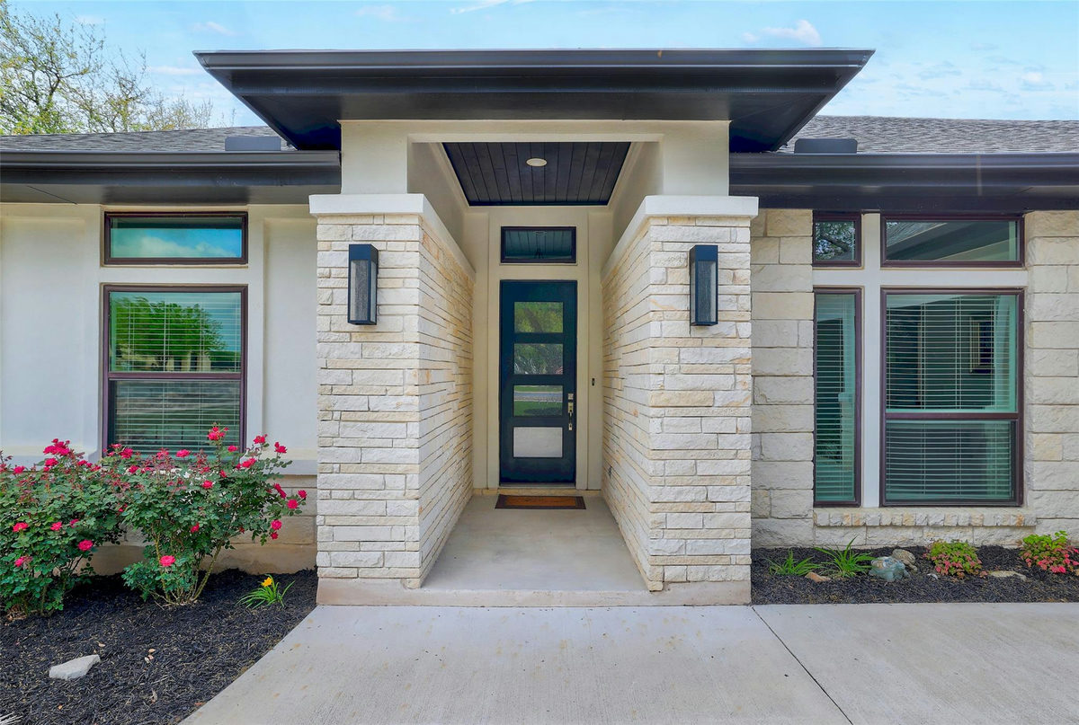705 Pheasant Mdw — photo 4