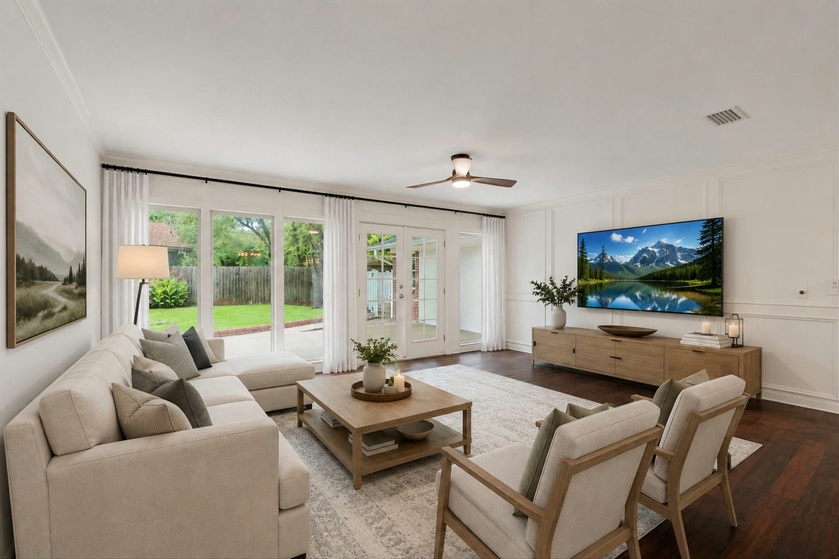 11906 Arch Hill Dr — exterior