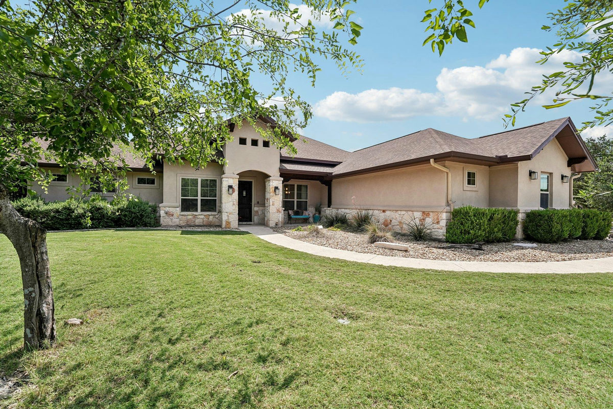 251 County Road 262 — exterior