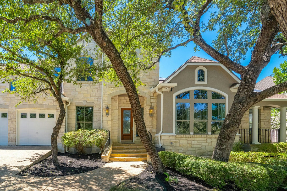 2704 Benevento Way — exterior