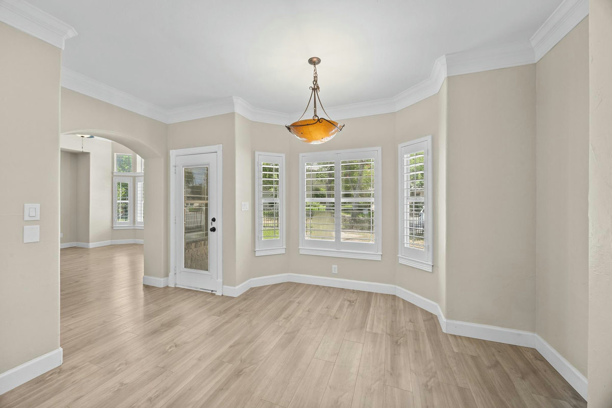 4801 Interlachen Ln — photo 4