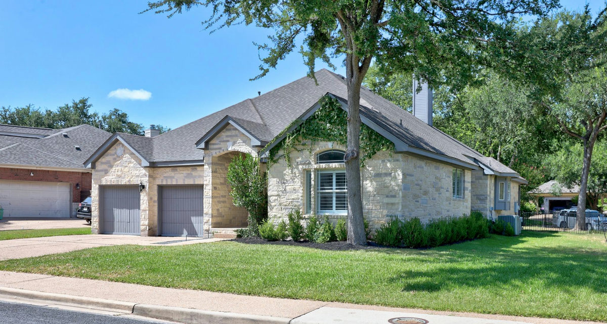 4801 Interlachen Ln — exterior