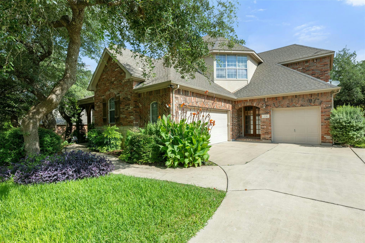 2238 Fernspring Dr — exterior