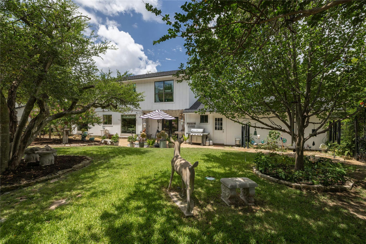 10507 Plumewood Dr — photo 3