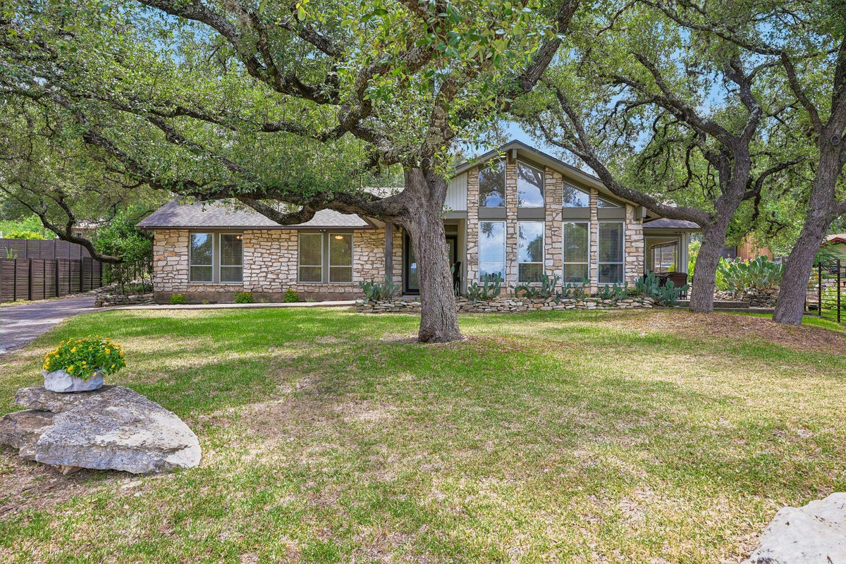 13101 Travis View Loop — exterior