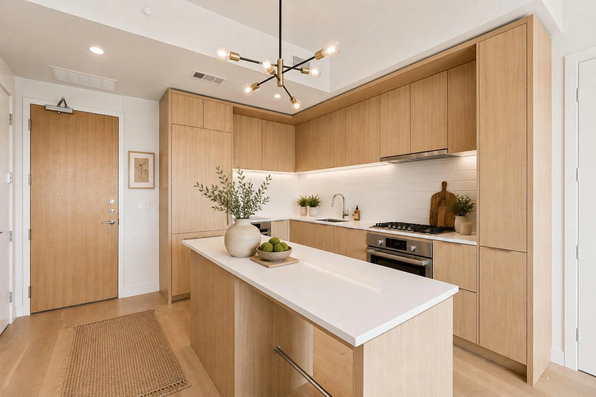 44 East Ave #2108 — exterior