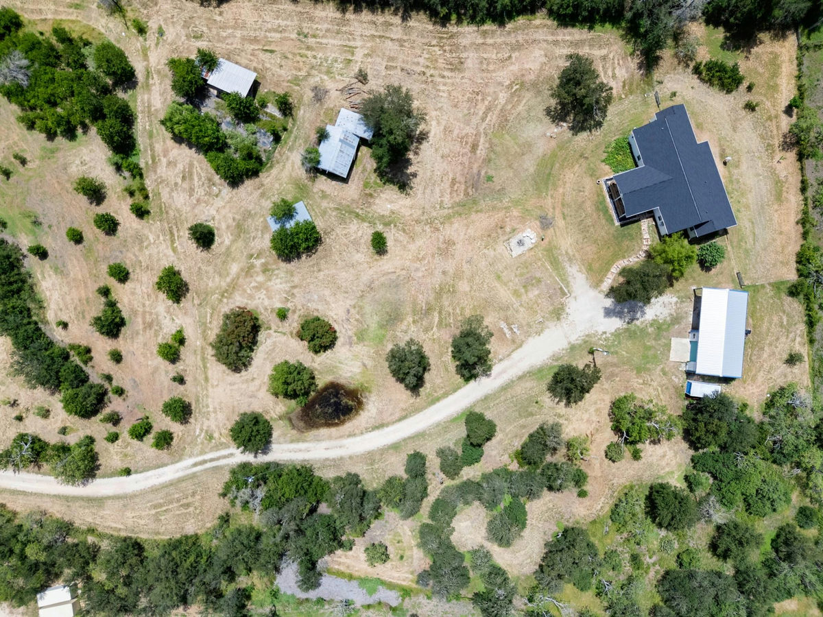 15701 Forest Glen Cv — photo 3