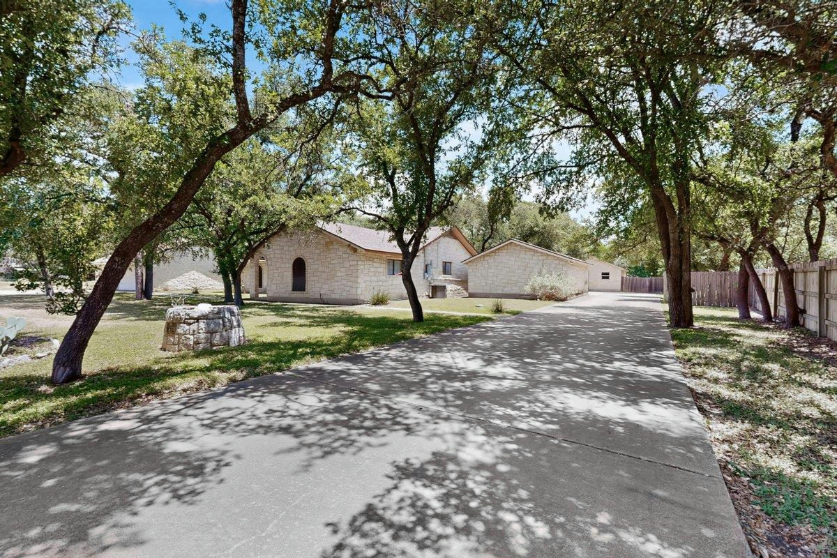 1002 Adventure Ln — photo 2
