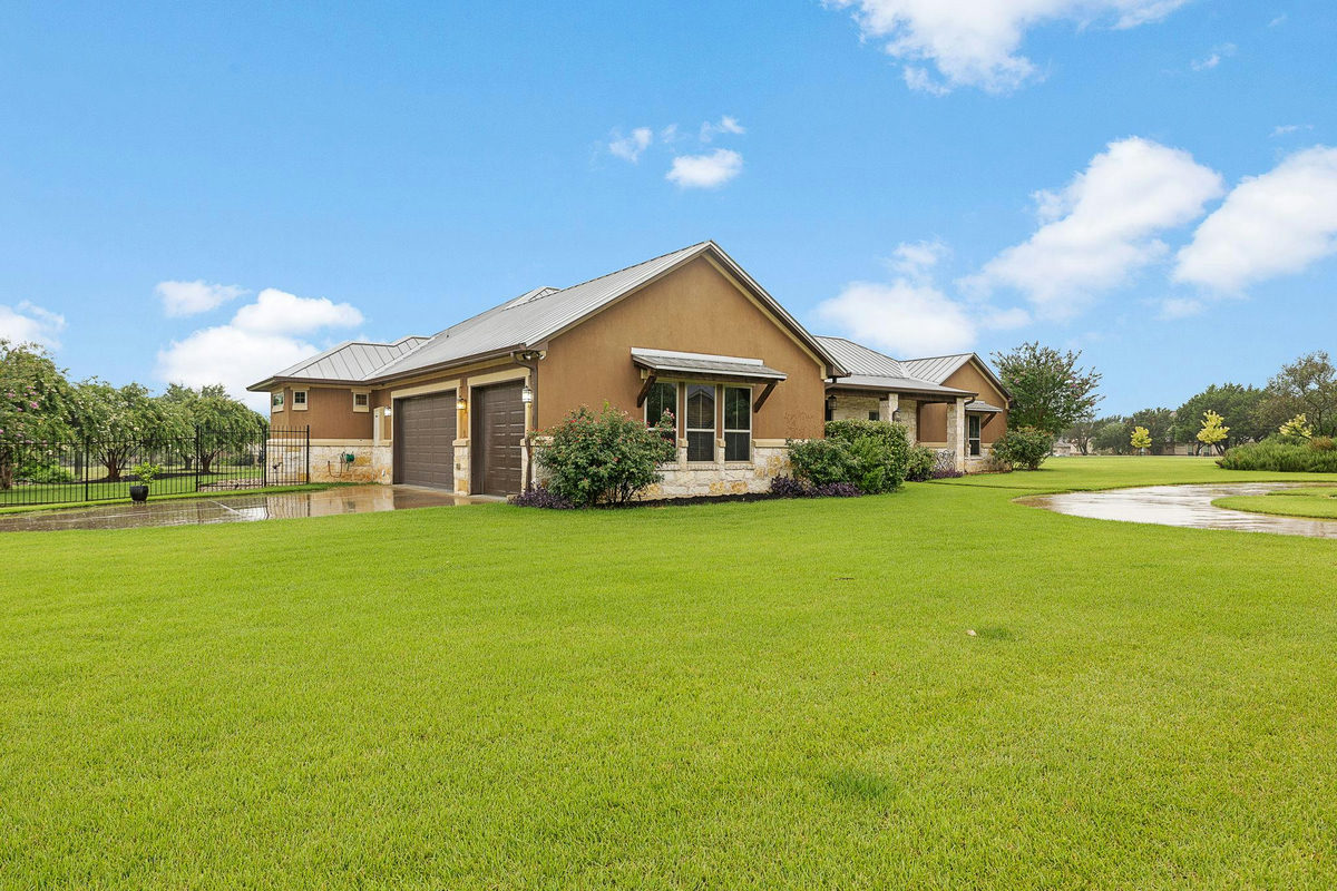 201 Eagle Valley Ln — photo 4