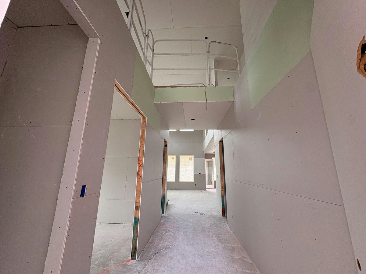 1404 Jolie Rose Bnd — photo 2