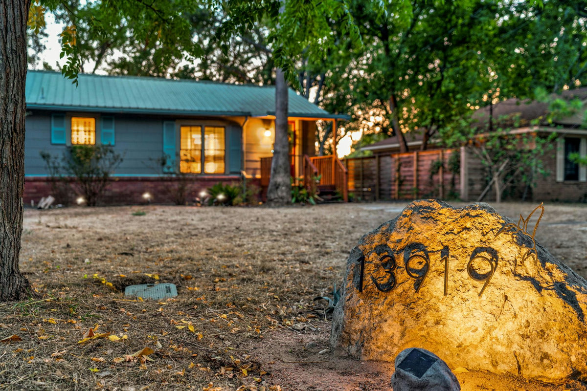 13919 Hummingbird Ln — exterior