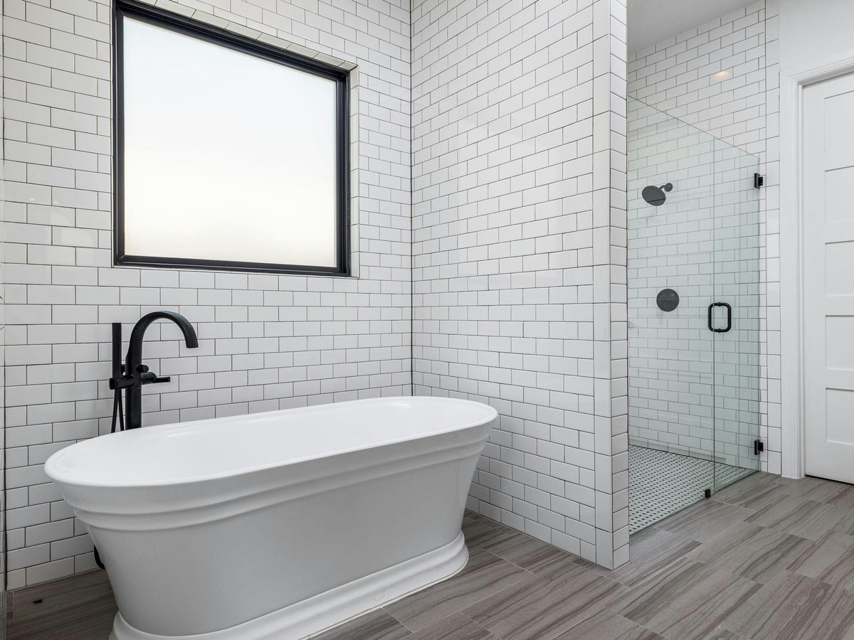 200 Maravilla Bluff Ln — photo 2