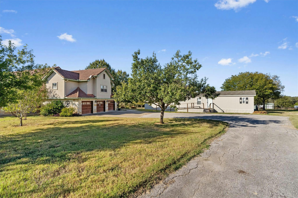 1092 FM 3000 — photo 3