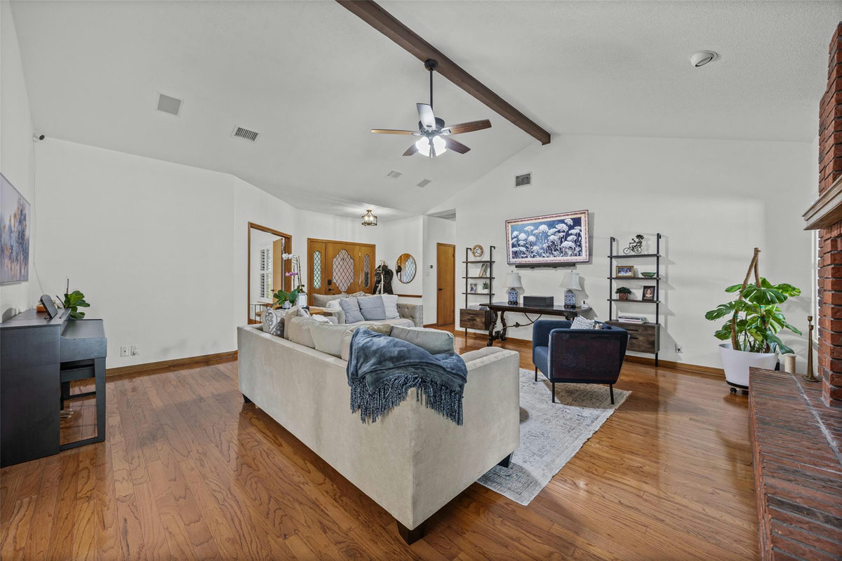 2000 Spinel Rd — photo 5