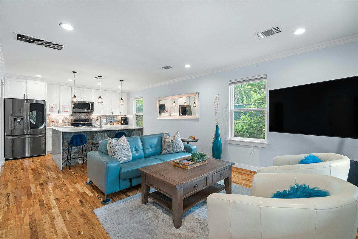 2214 Garden St #1 — photo 4