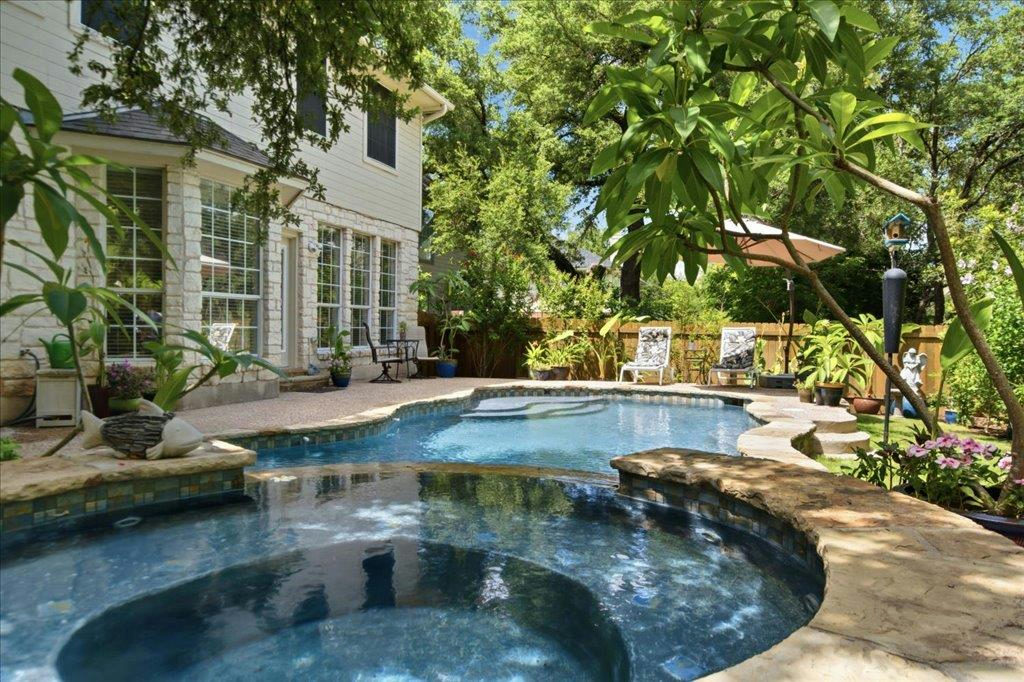 2041 Saint Andrews Dr — exterior