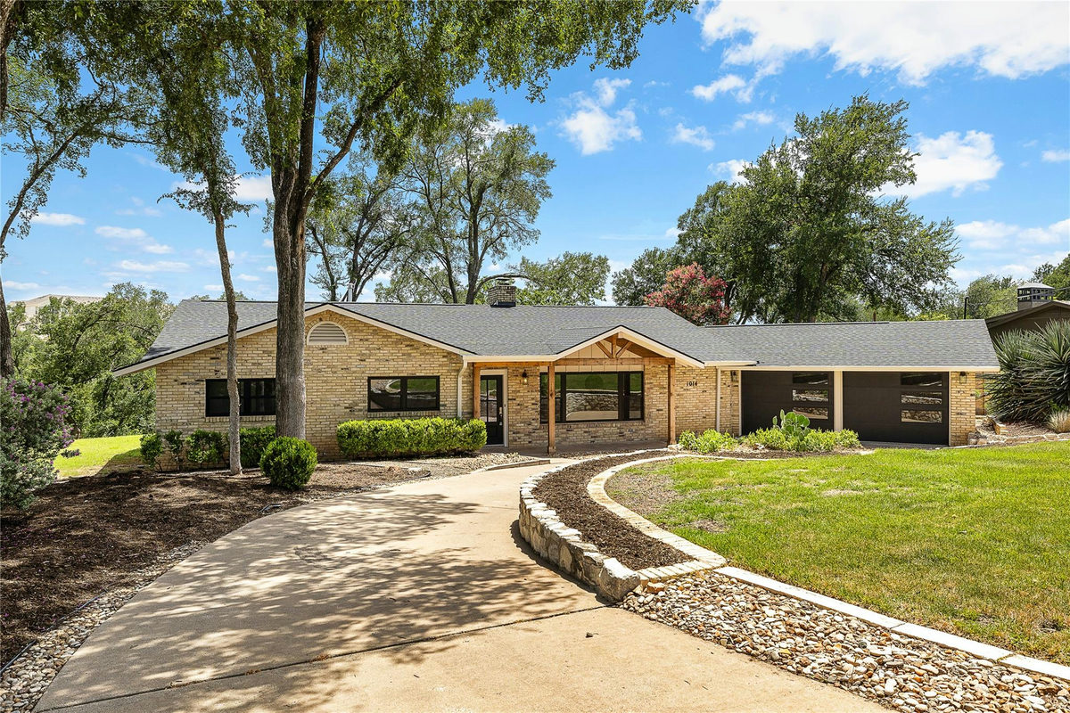 1014 Country Club Rd — exterior