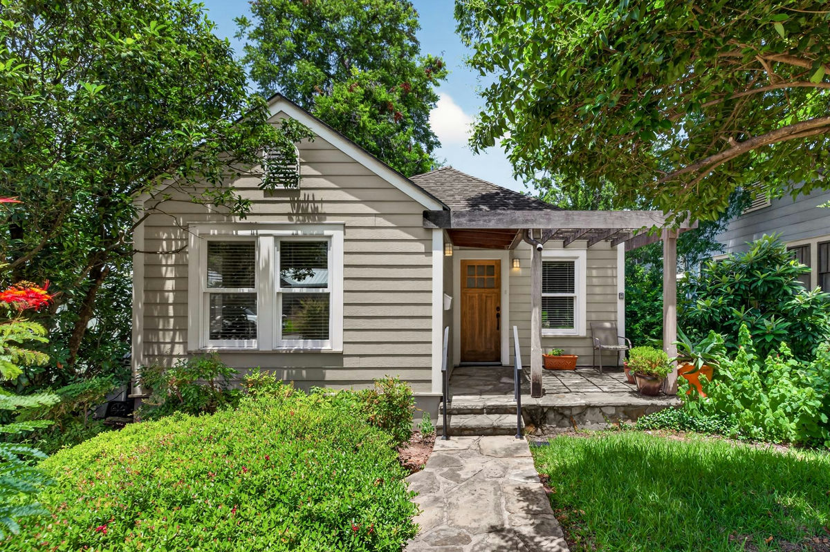4616 Sinclair Ave — photo 2