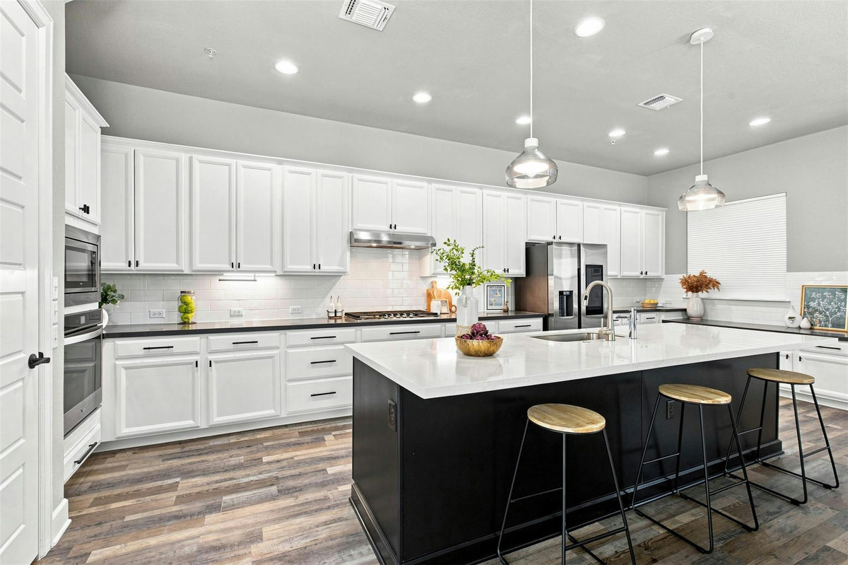 2509 Robert Browning St — photo 5