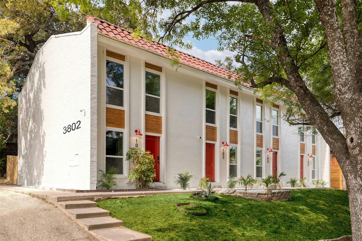 3802 Southway Dr — exterior