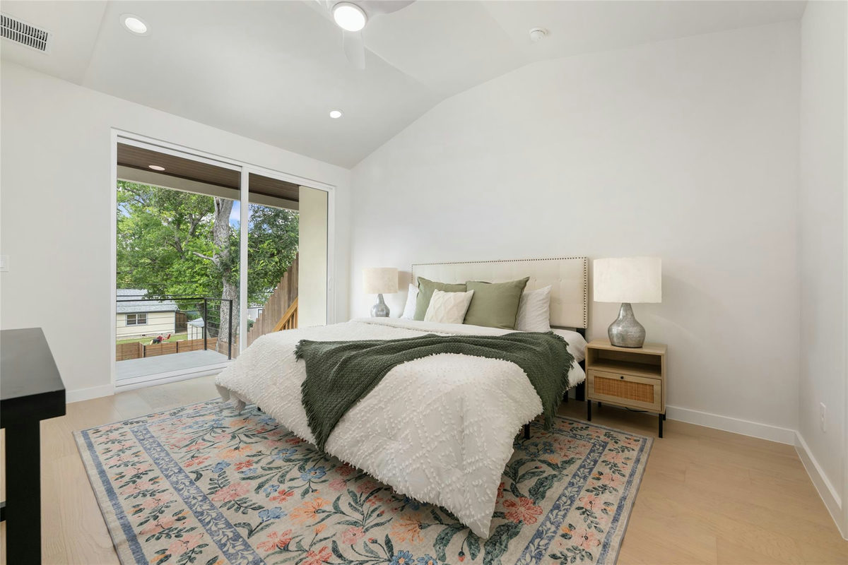 4324 Airport Blvd #B — photo 5