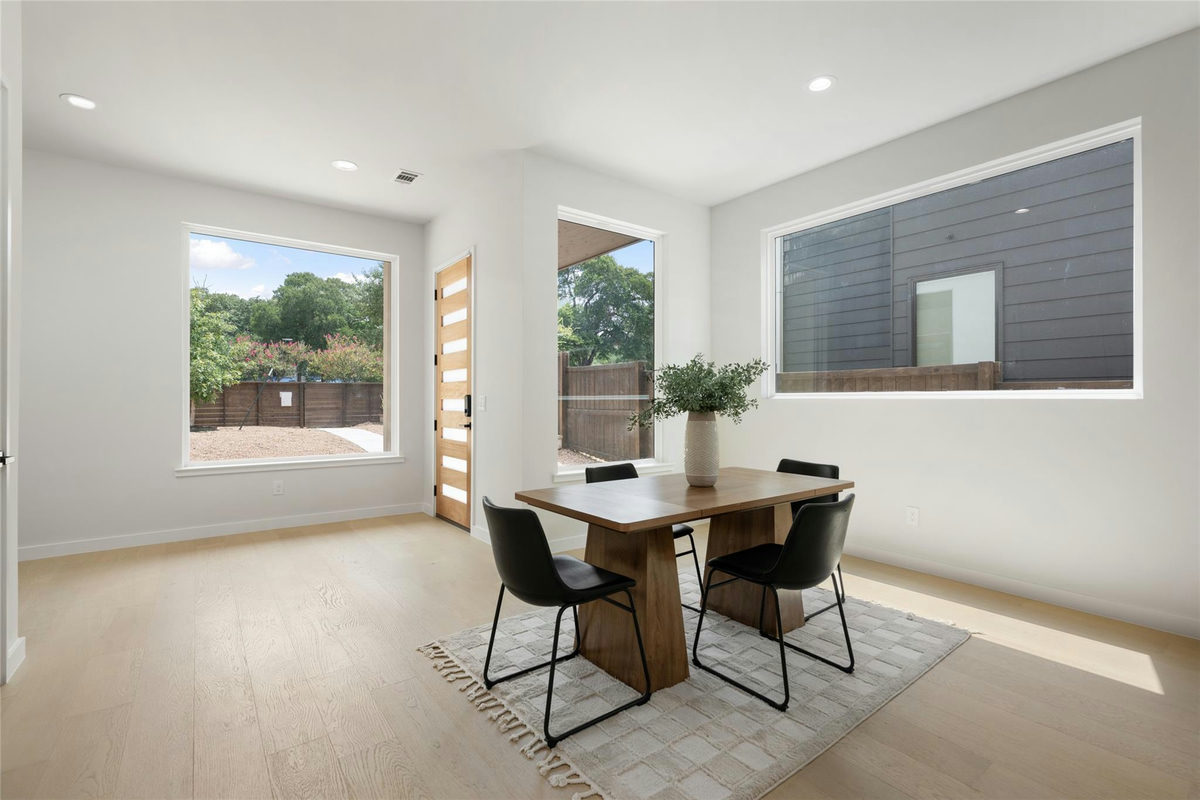 4324 Airport Blvd #B — photo 4