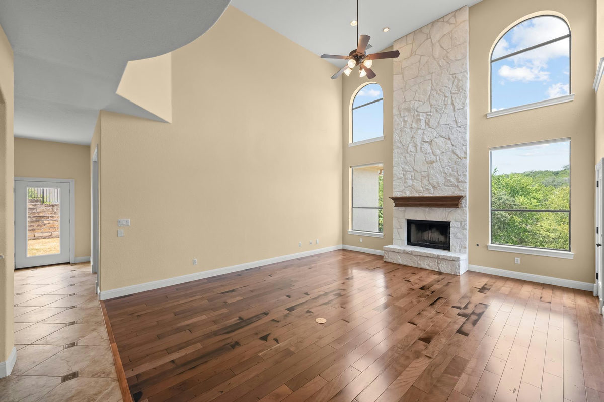 126 Vailco Ln — photo 4