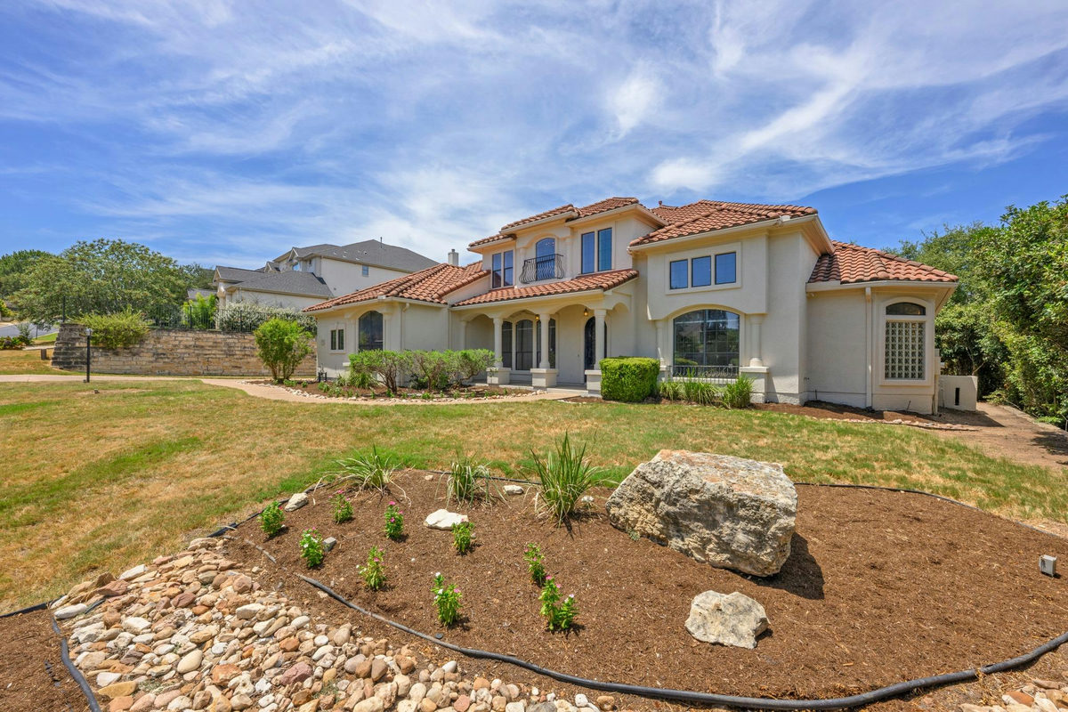 126 Vailco Ln — photo 2
