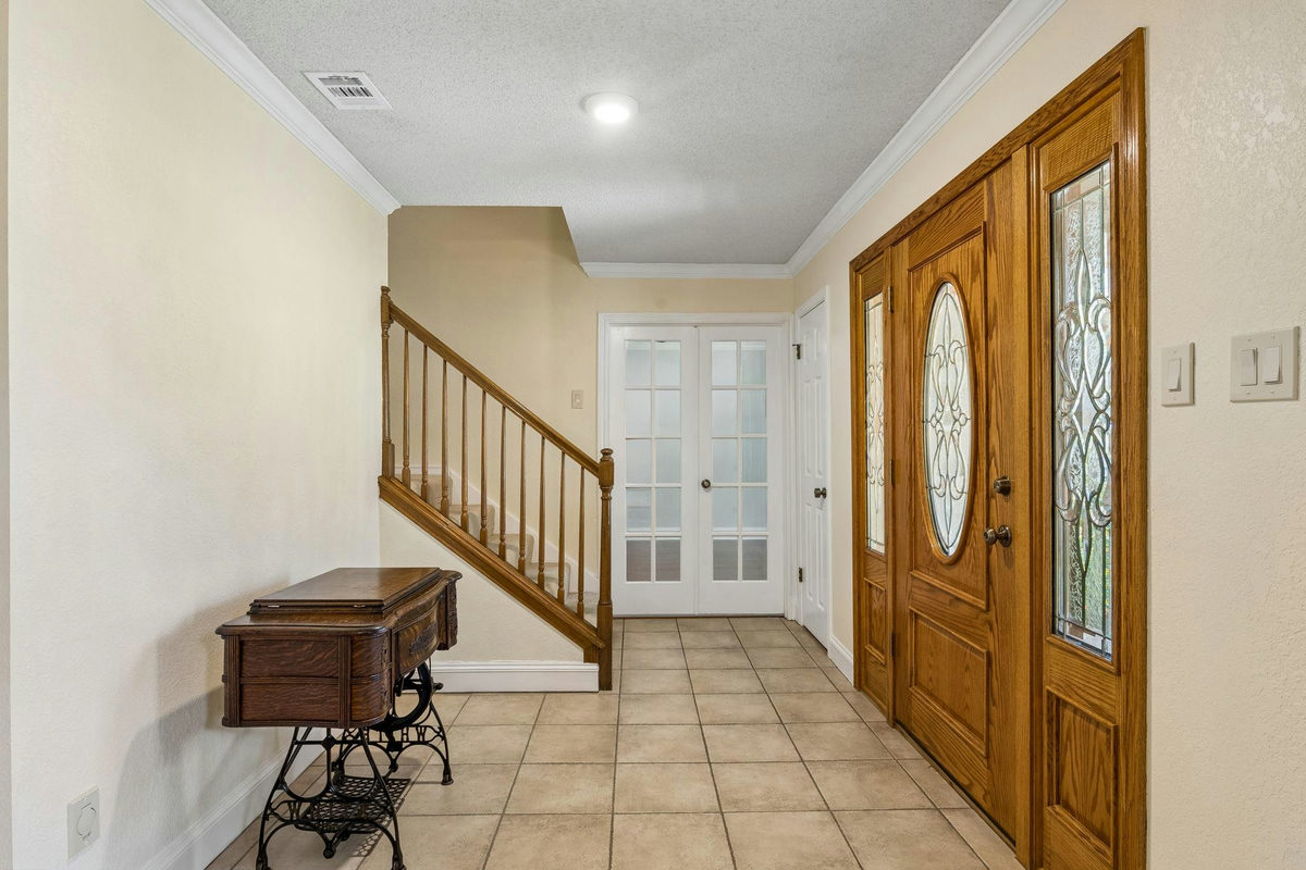 10806 Wintergreen Hl — photo 4