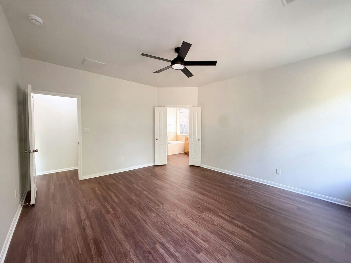 2404 Danciger Ln — photo 4