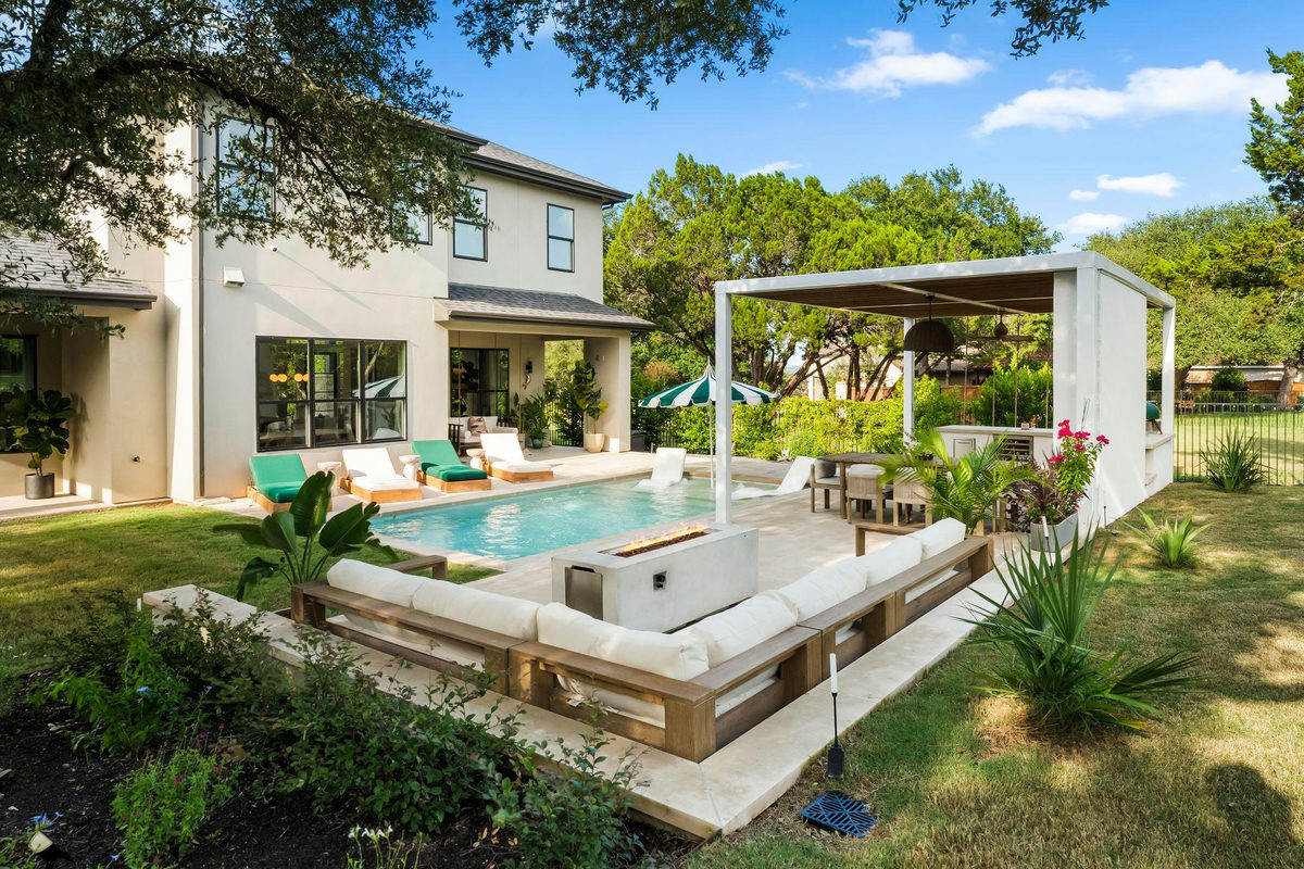 15103 Nightingale Ln — photo 2