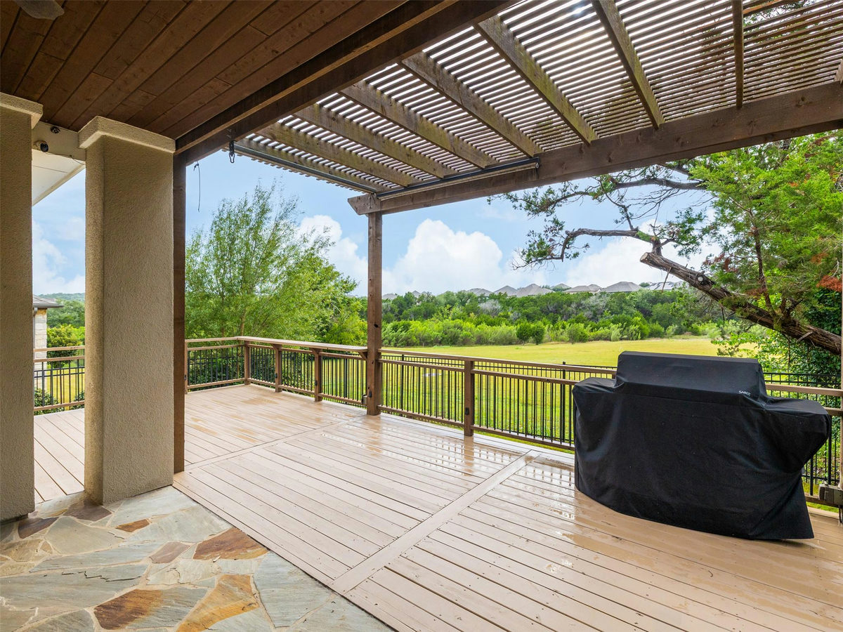 15716 De Fortuna Dr — photo 4