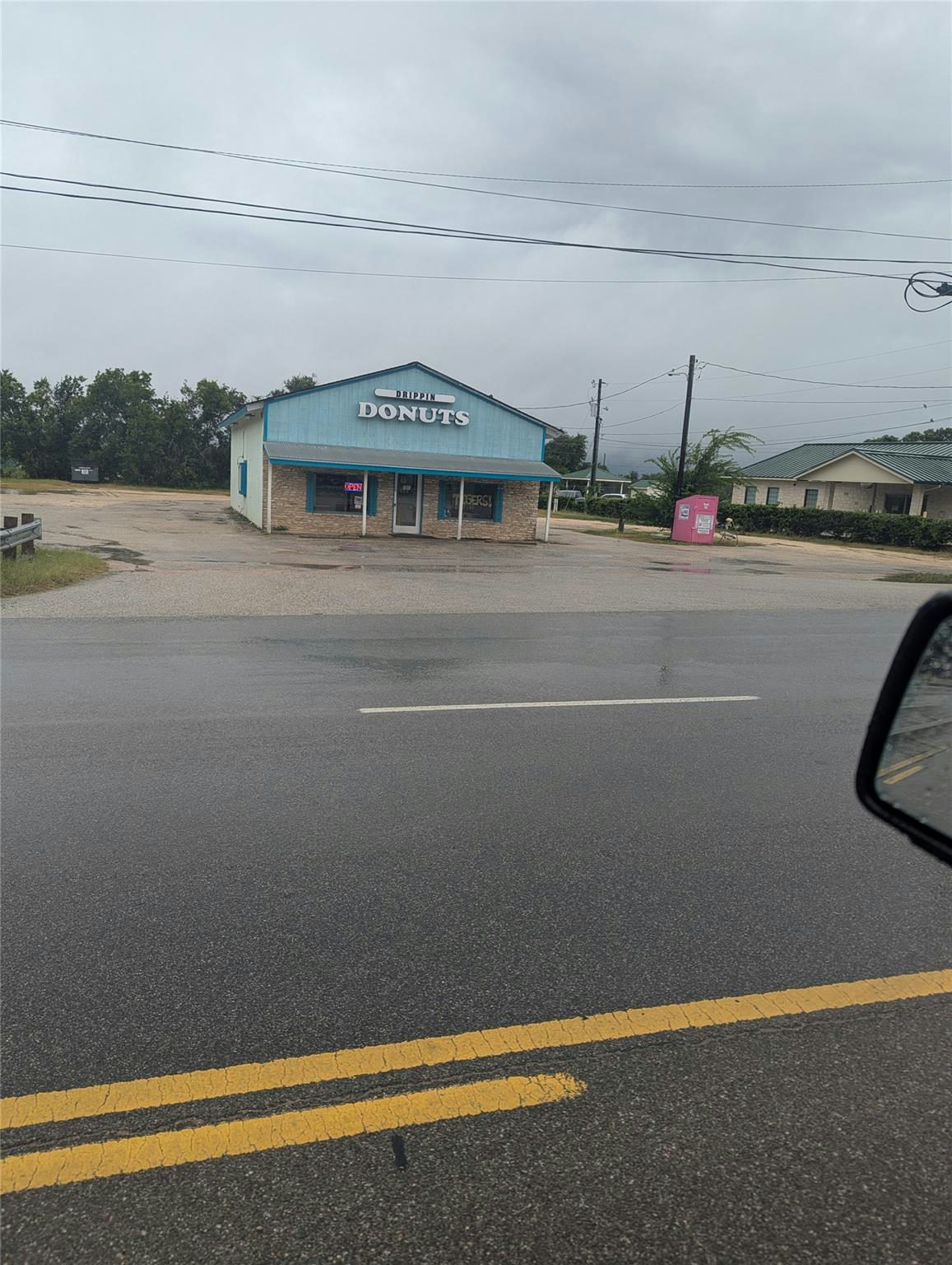 651 Highway 290 Hwy — photo 3