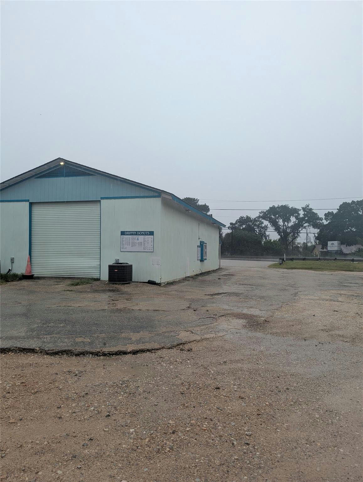 651 Highway 290 Hwy — photo 5