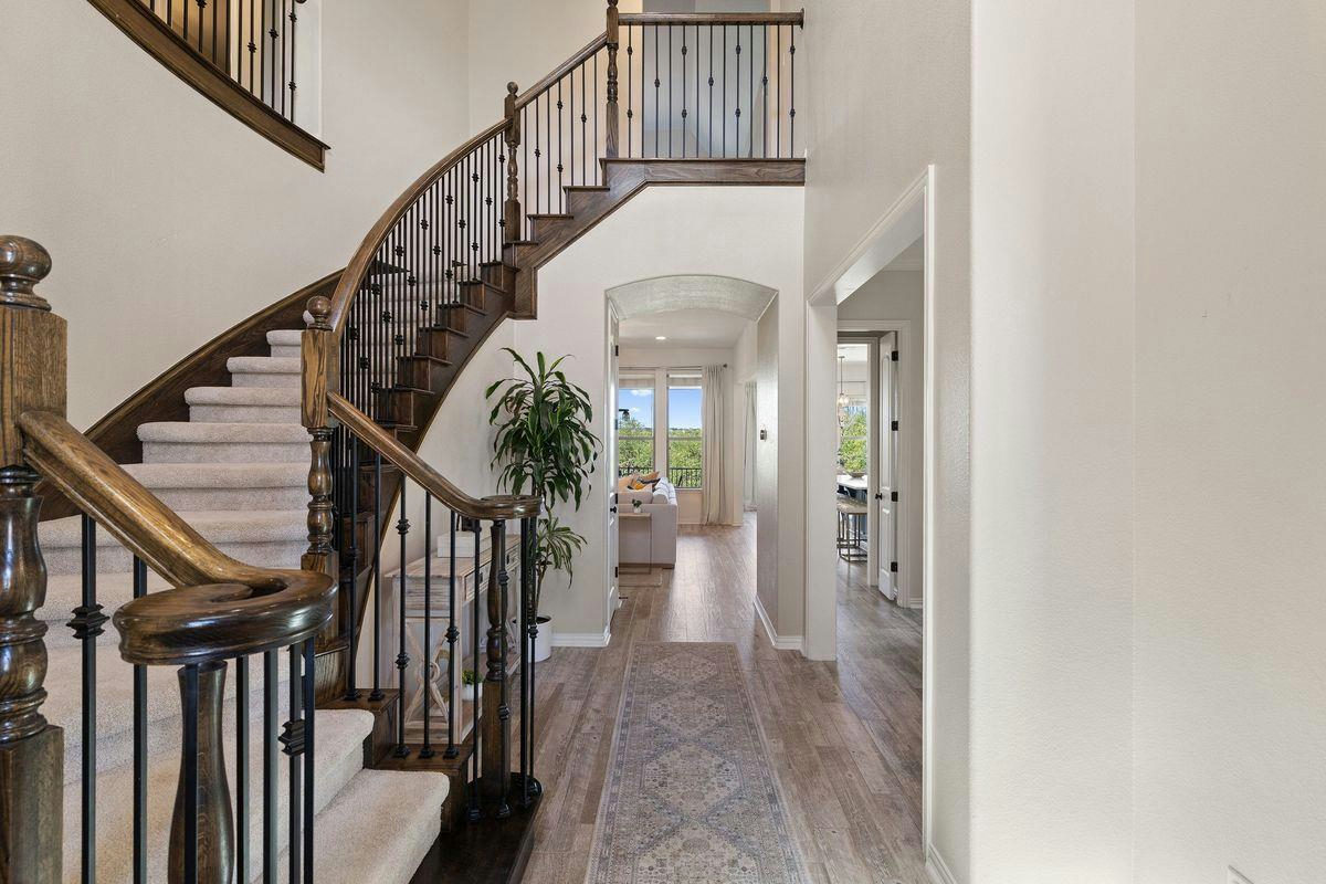 8804 Flycatcher Ct — photo 3