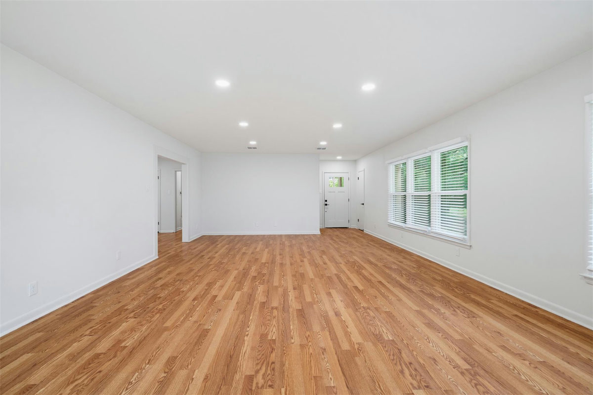 6010 Dunbury Dr — photo 5