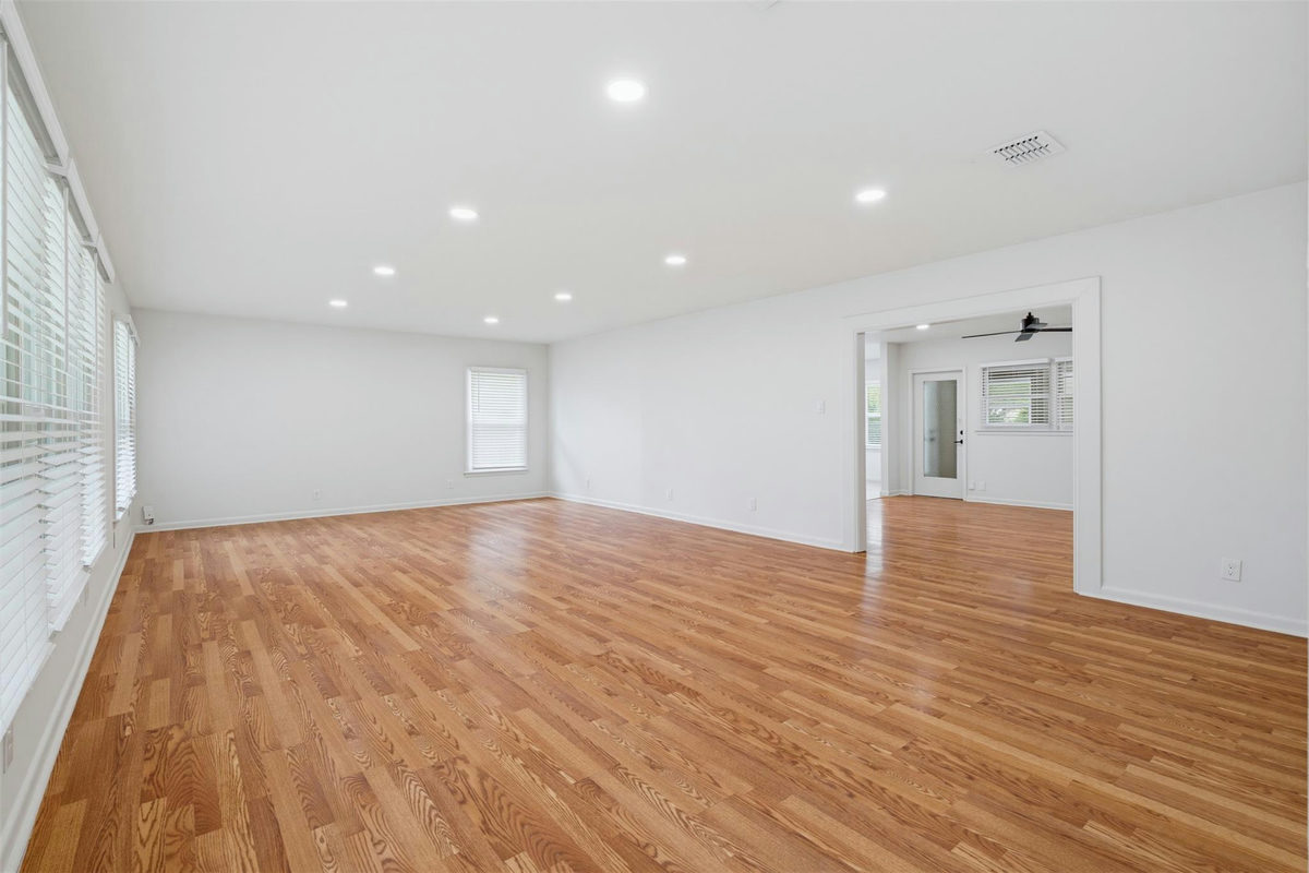 6010 Dunbury Dr — photo 3