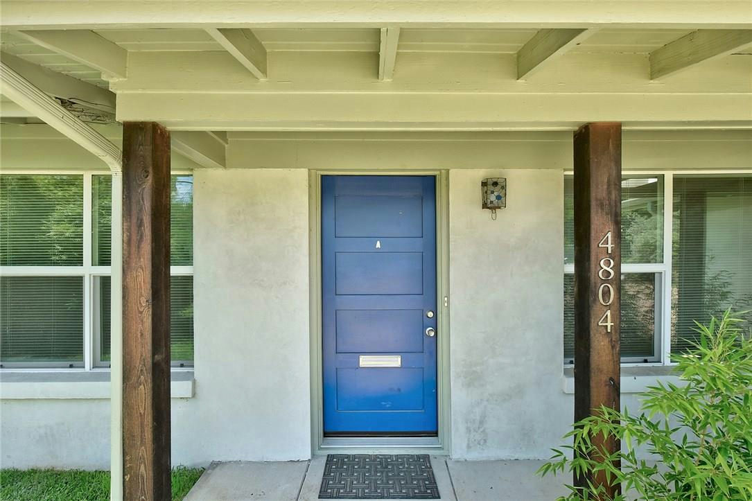 4804 Menchaca Rd — exterior