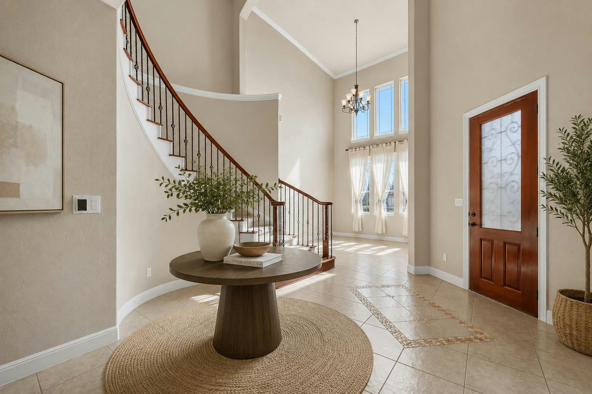 3903 Remington Rd — photo 3