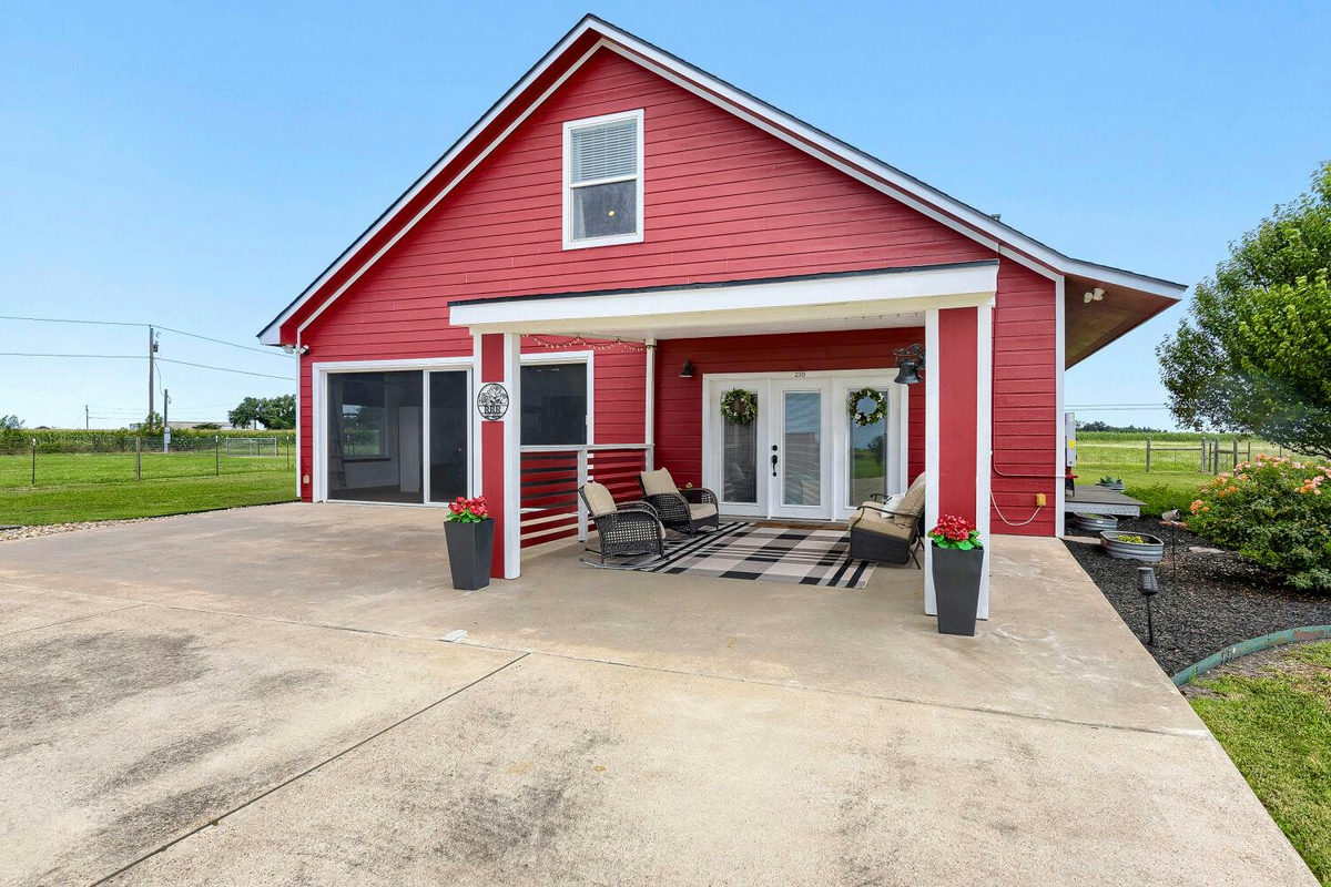 210 Battleground Cir — exterior