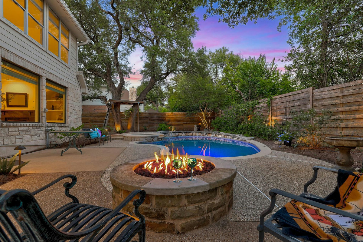 11413 Rockwell Pl — exterior