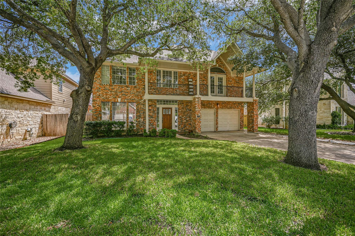 5704 Trelawney Ln — photo 2