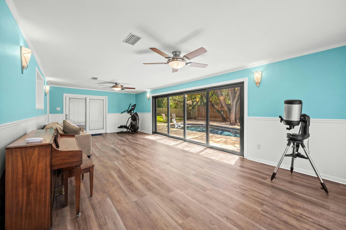 10805 Spicewood Pkwy — photo 5