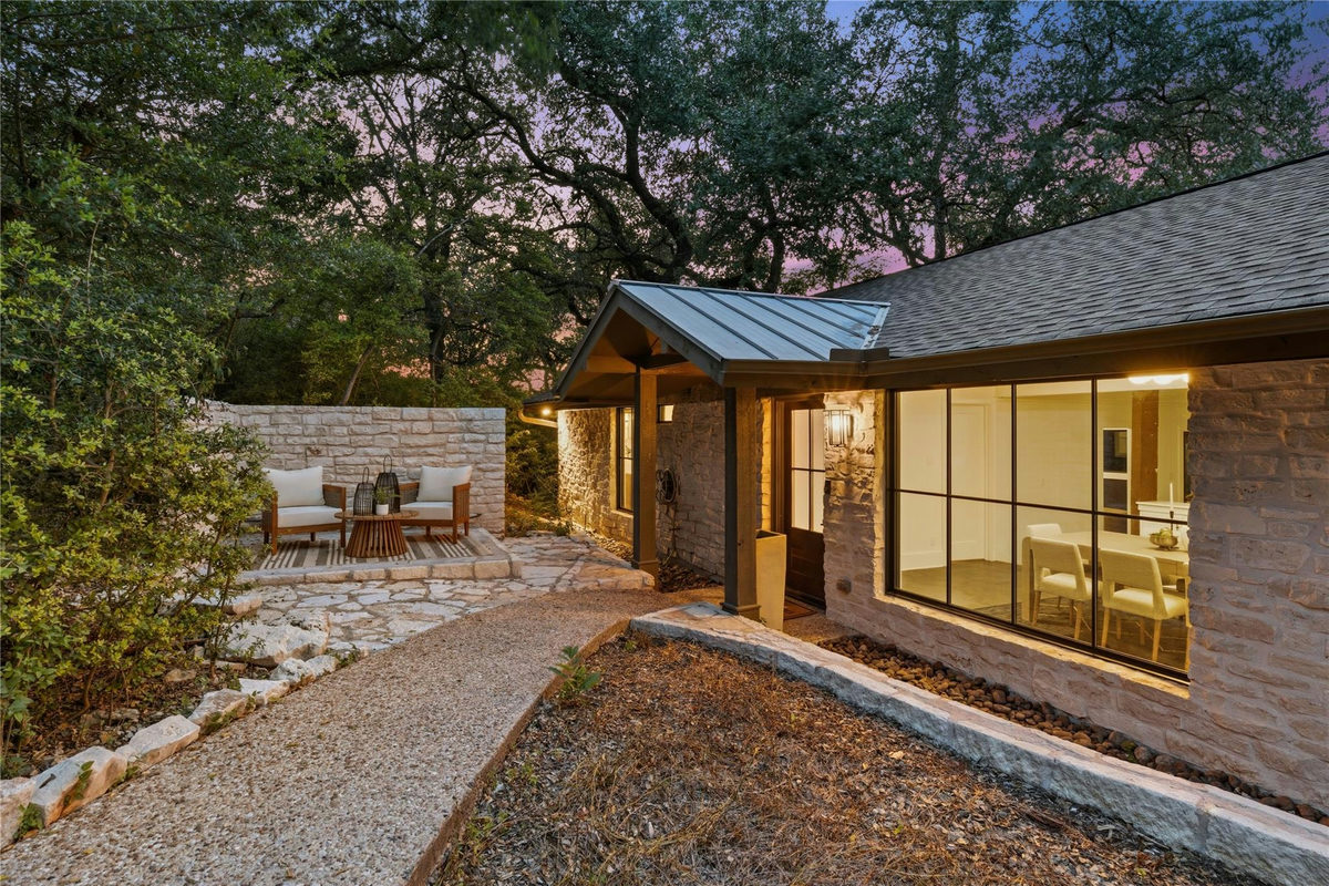 816 Terrace Mountain Dr — photo 5