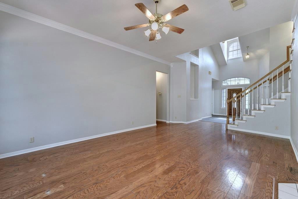 7600 Orrick Dr — photo 4