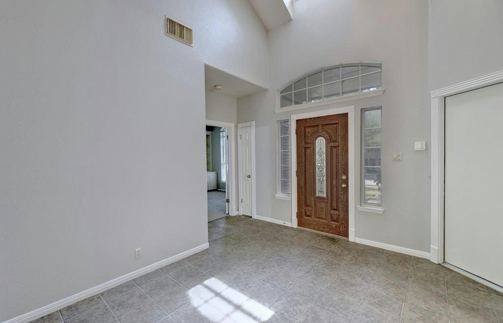 7600 Orrick Dr — photo 3
