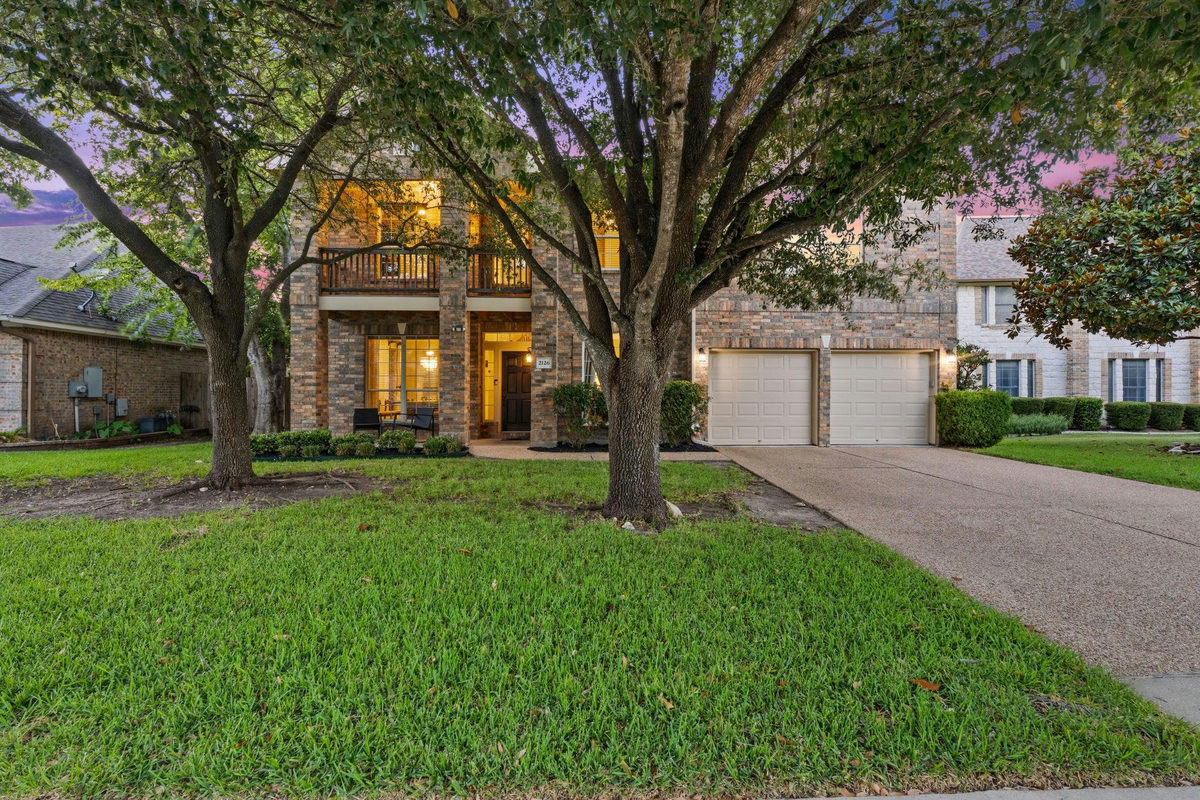 2126 Clear Lake Pl — exterior