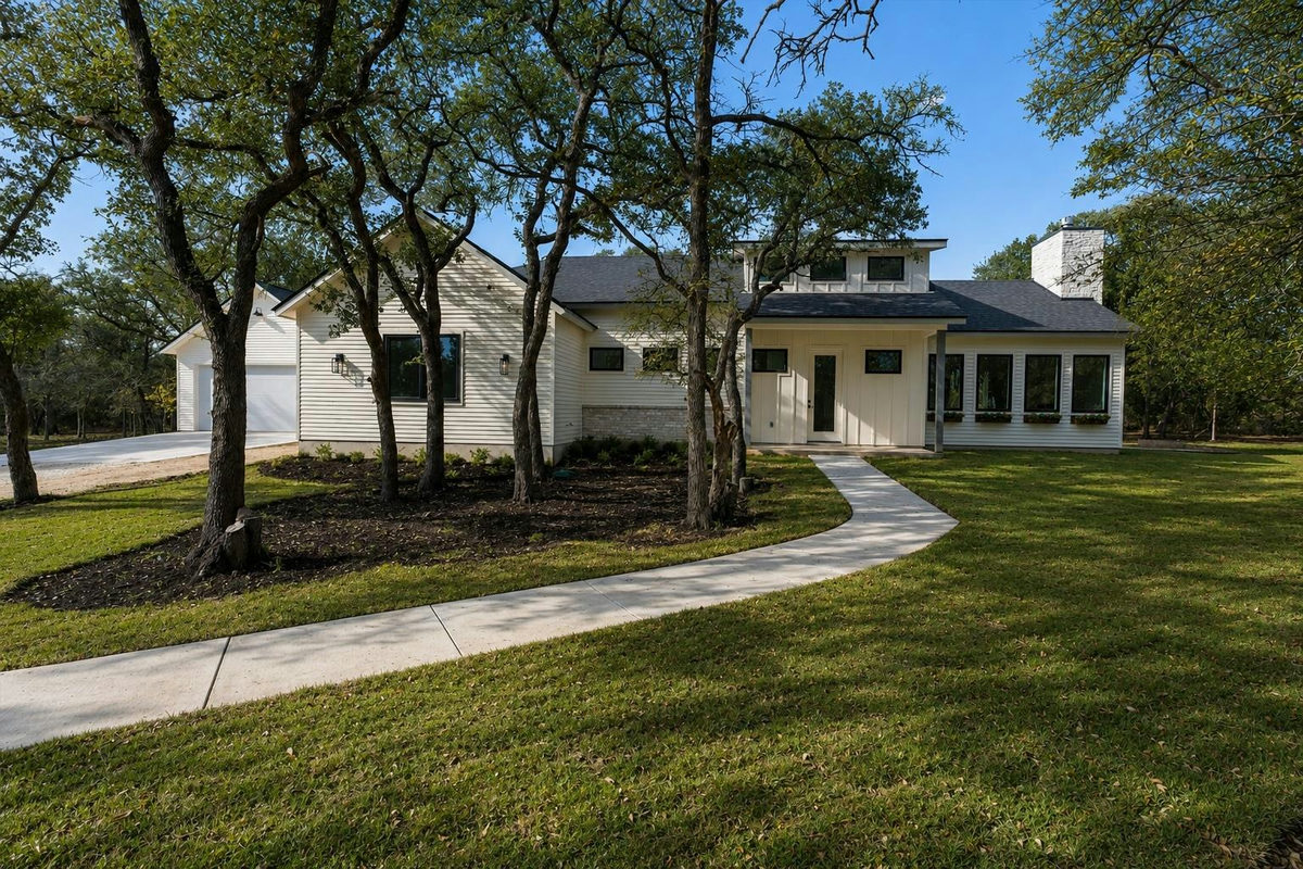 2887 County Road 255 — exterior