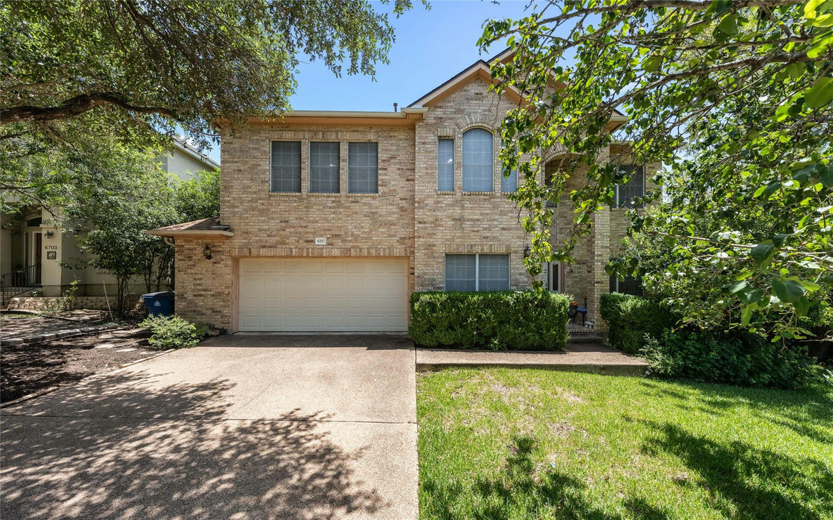 6707 Winnipeg Cv — exterior