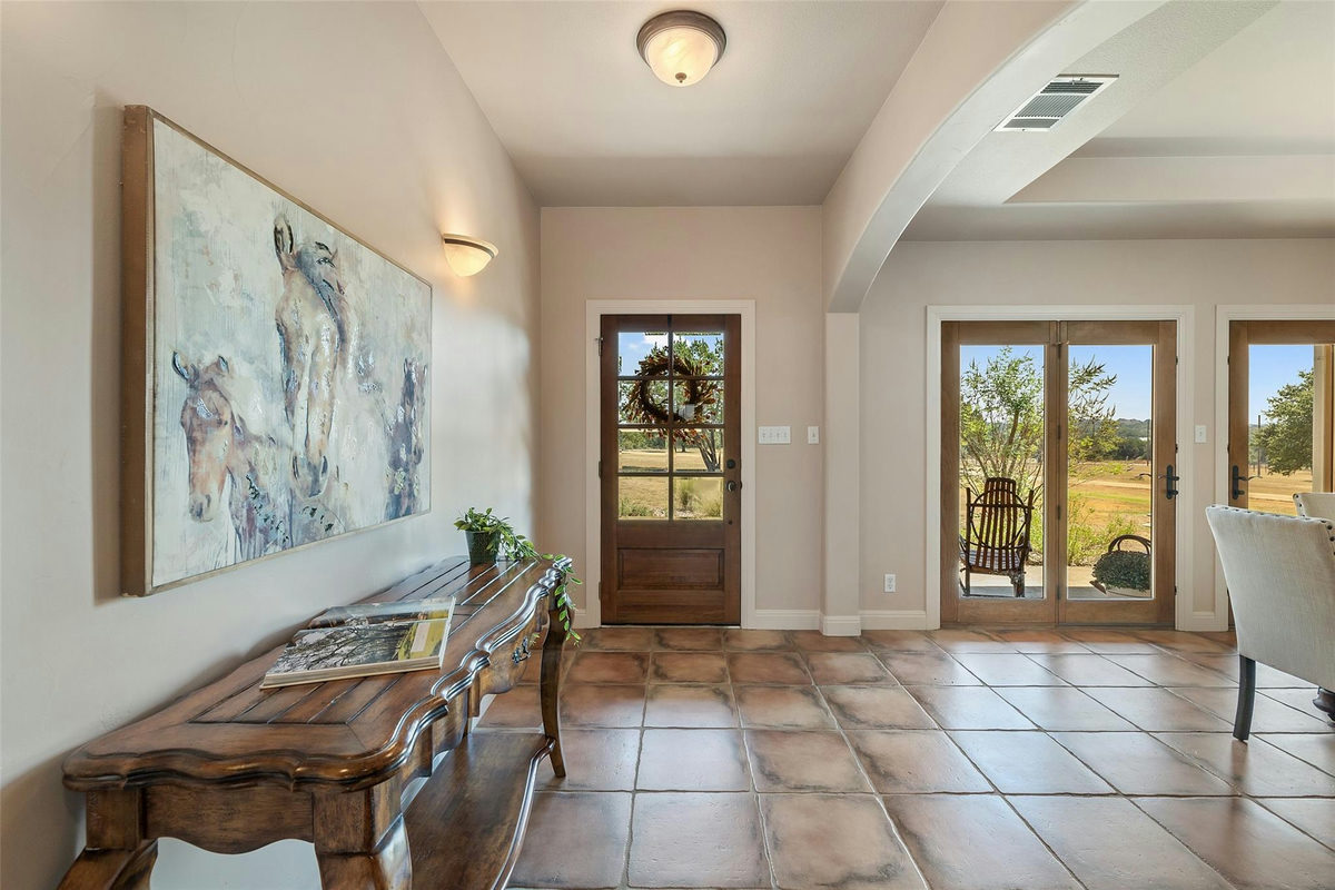 1120 Canyon View Rd — photo 5